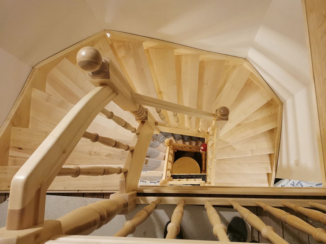 Wie kann man die Treppe aus Polen bestellen